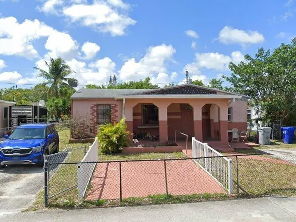 2910 NW 7th St, Pompano Beach, FL 33069
