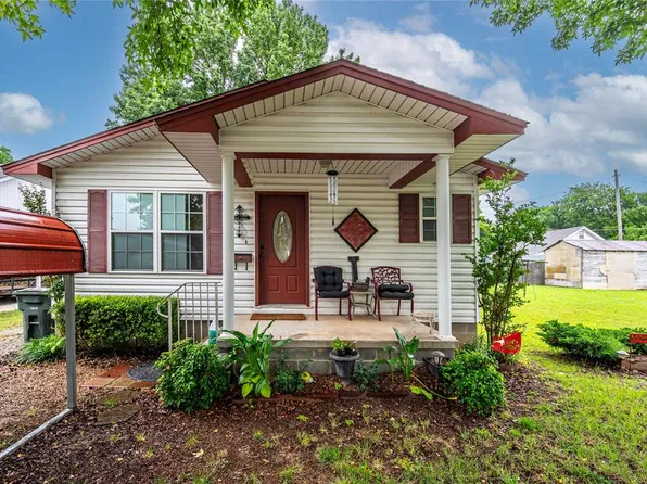 206 S 6th St, Davis, OK 73030