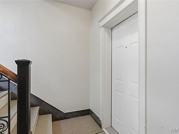 5th image of 6247 N Rosebury Ave Unit 1