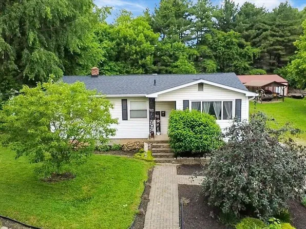 400 S Sale St, Ellettsville, IN 47429