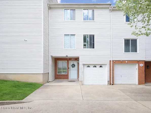 440 Ilyssa Way, Staten Island, NY 10312