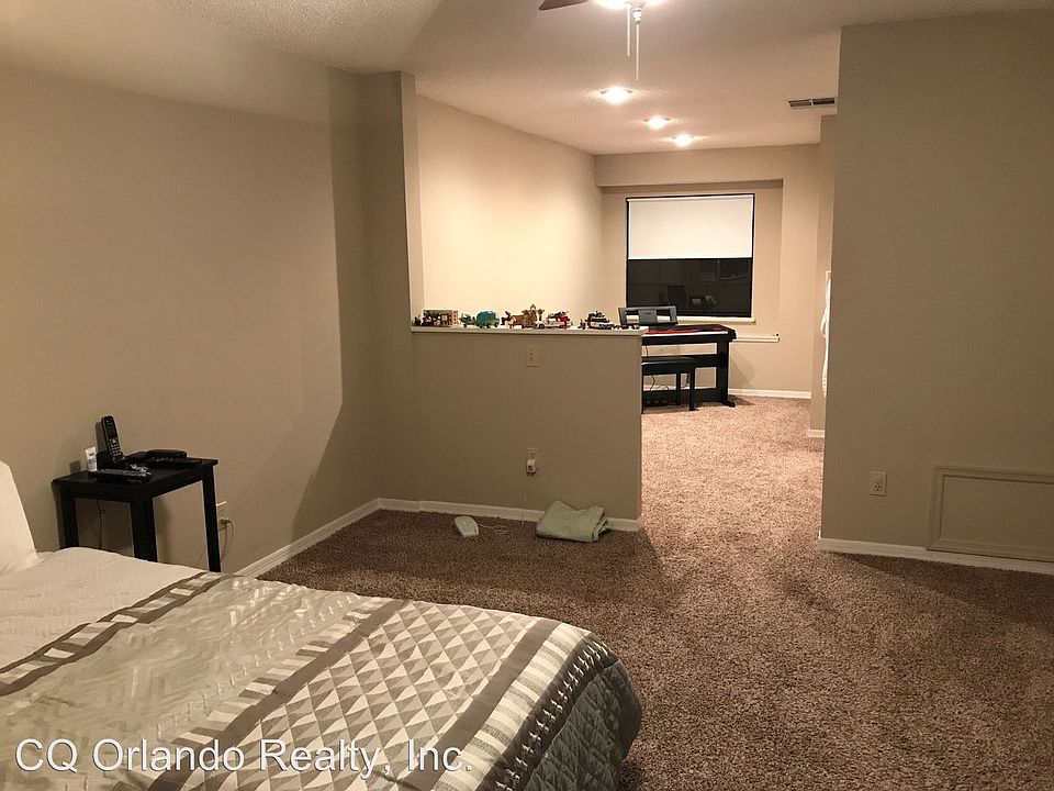 2nd image of 7524 Fenwick Cove Ln