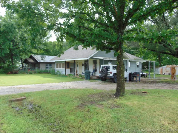 105 N Brentwood Ave, Marietta, OK 73448