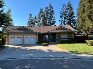 518 Chablis Dr, Escalon, CA 95320