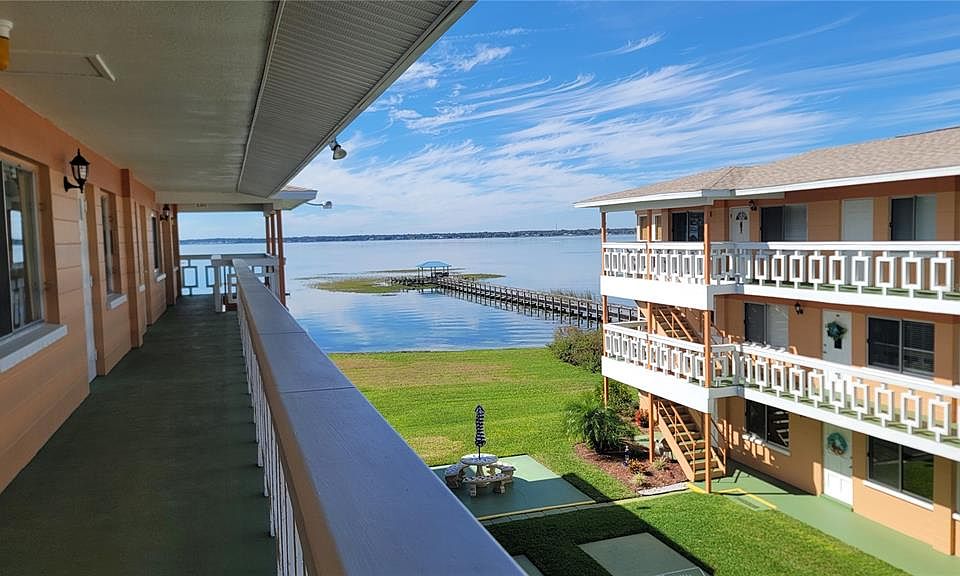 1st image of 2111 LAKEVIEW DRIVE #7C