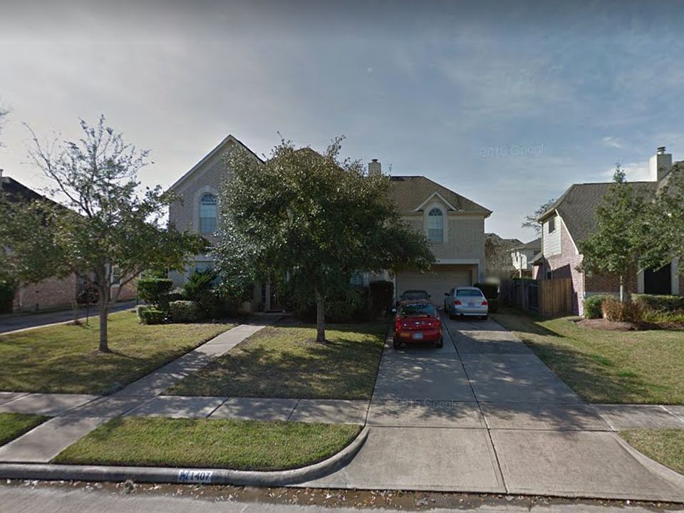 1st image of 1407 Cross Valley Dr