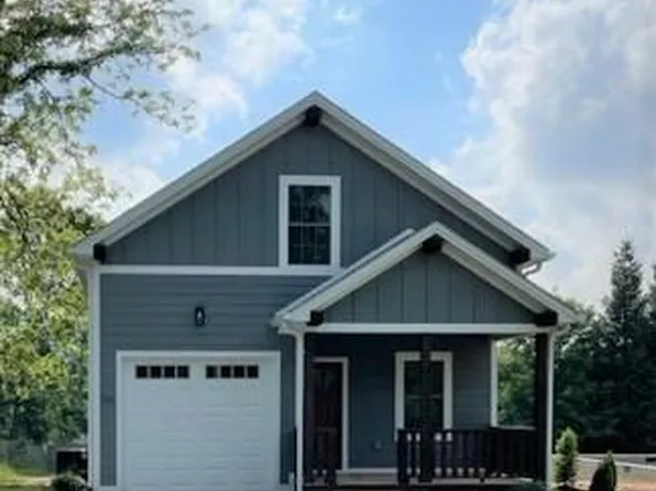 314 Portmanvilla Rd, Black Mountain, NC 28711