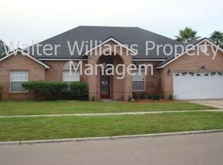 10702 Plum Hollow Dr, Jacksonville, FL 32222