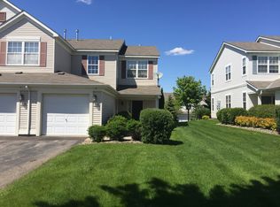 1047 Providence Dr, Shakopee, MN 55379