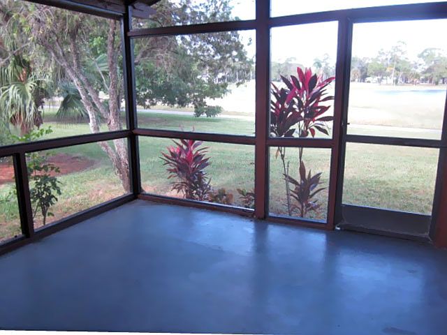 2nd image of 4018 Avenida Del Tura