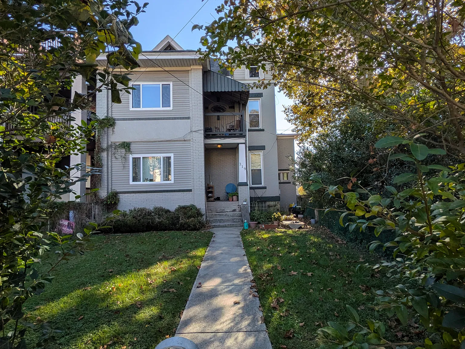 2 bed, $1,895 — Photo 1