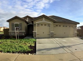 11066 Tinta Fina Dr, Rancho Cordova, CA