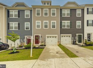 5059 Silver Oak Dr, Rosedale, MD 21237
