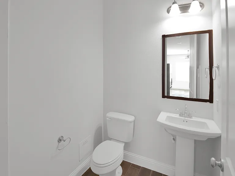 6162 Blythe Dr — Photo 7