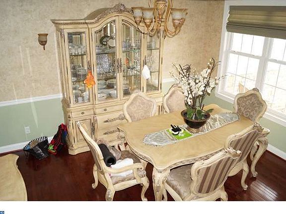 3rd image of 1770 Teresa Ct