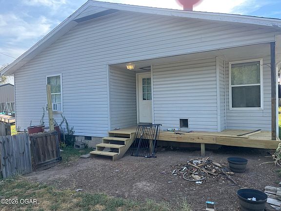 2nd image of 228 Rabbit Track Rd