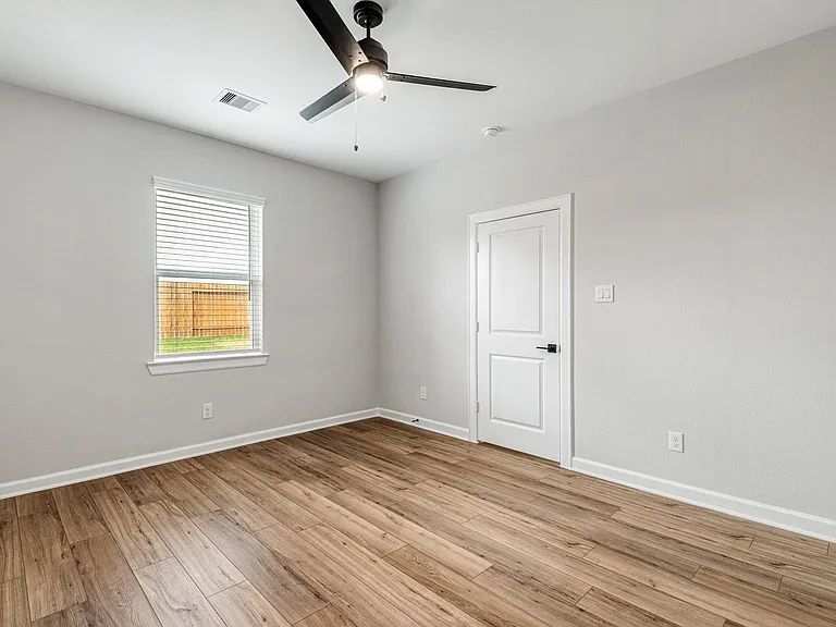 15765 Bayberry Trace Dr — Photo 11