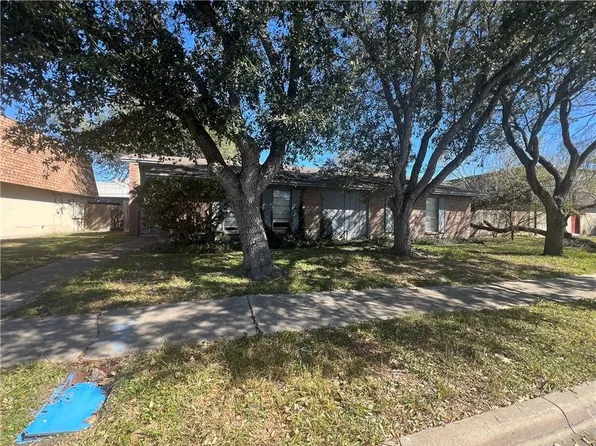 5026 Meandering Ln #A, Corpus Christi, TX 78413