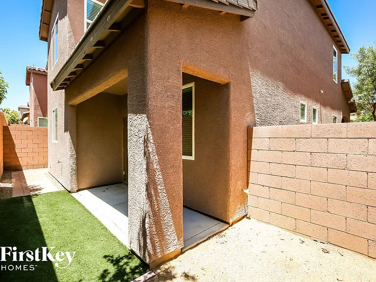 9337 Pearblossom Sky Ave — Photo 15