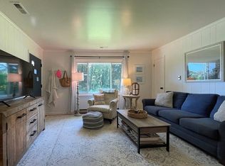 615 Taylors Beach Rd, Reedville, VA 22539