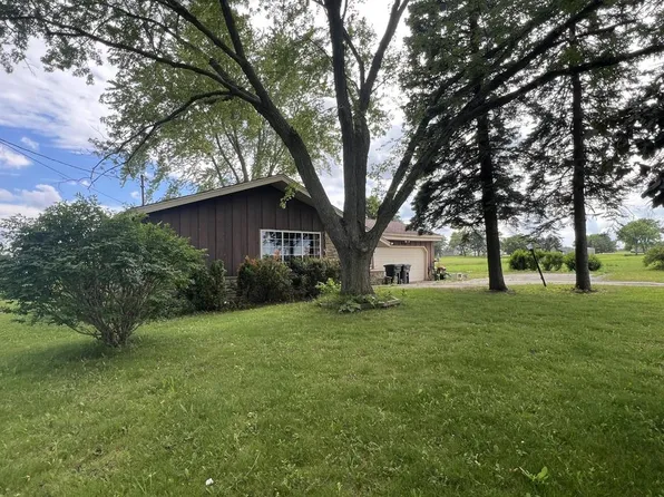 20525 93rd STREET, Bristol, WI 53104