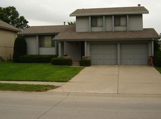 7211 S 137th Ave, Omaha, NE 68138