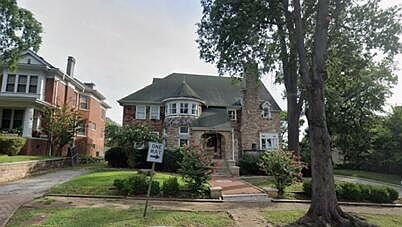 1st image of 927 Vine St