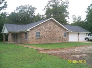 197 Highway 4 W, Cove, AR 71937