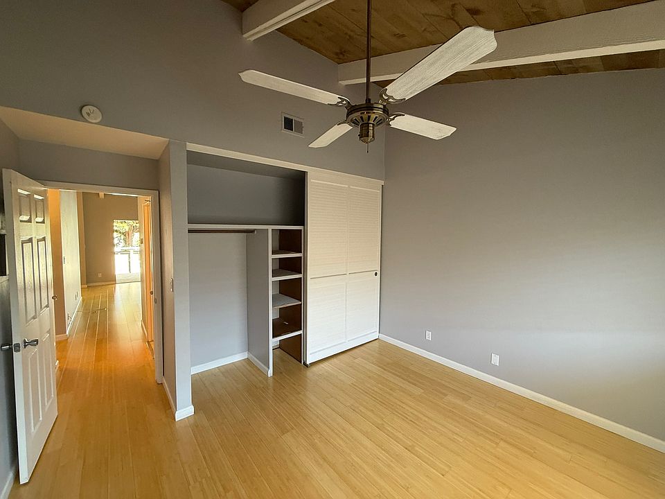 Lots of closet space