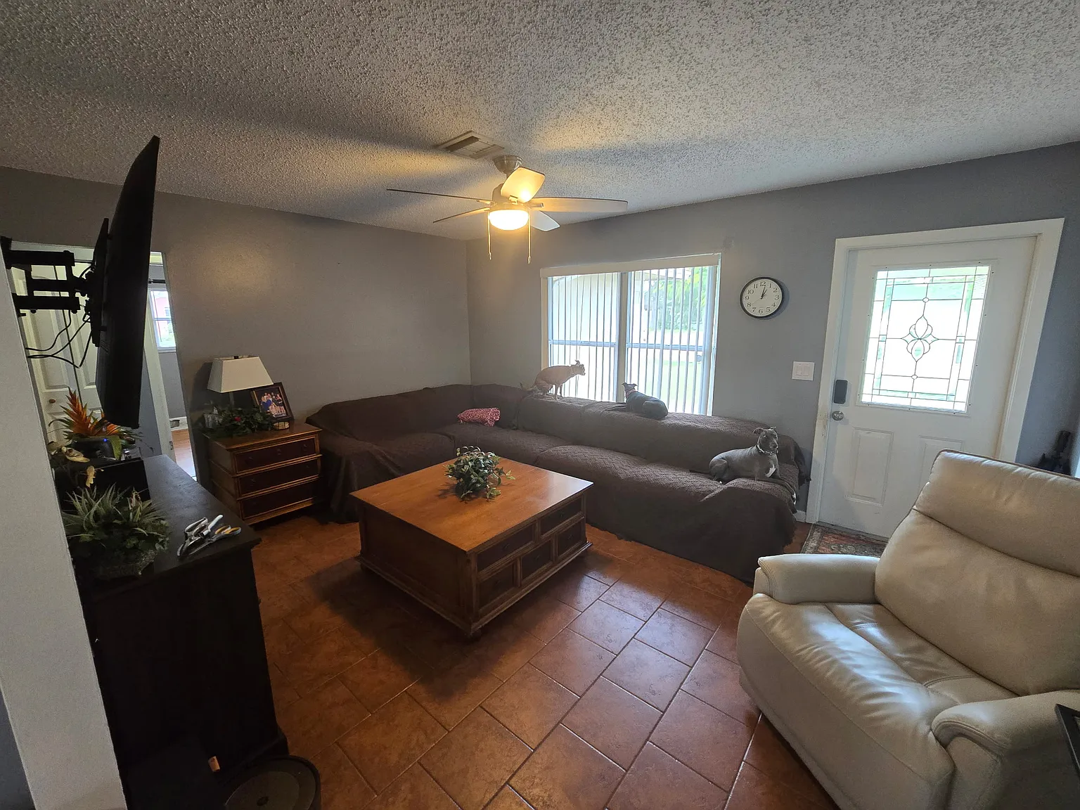 6948 Duncansby Ave N — Photo 3