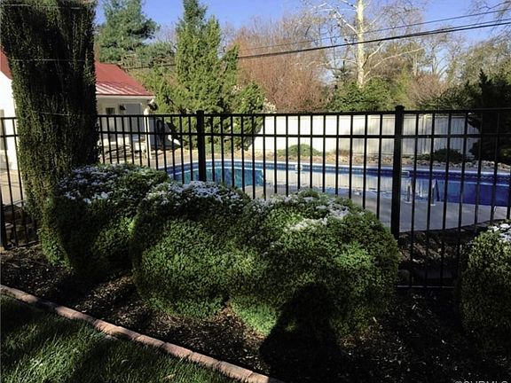 5th image of 1620 Pope Ave