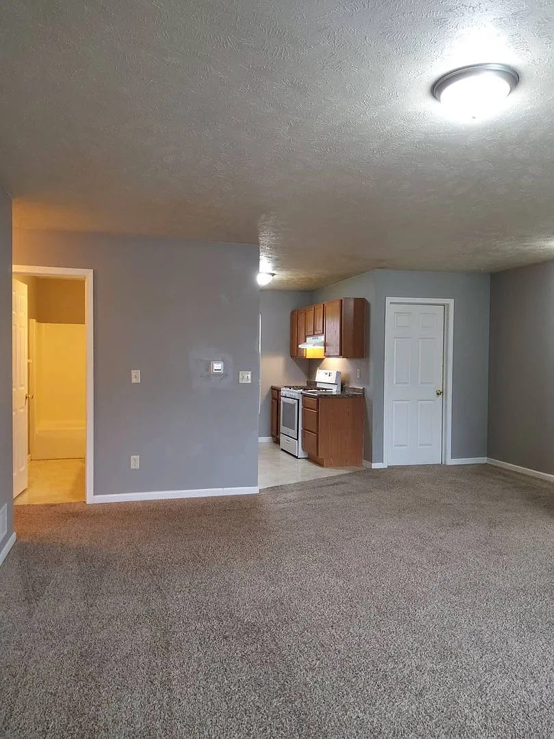 818 Antler Dr — Photo 4
