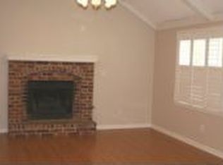 411 NE Corsicana St, Lees Summit, MO 64086