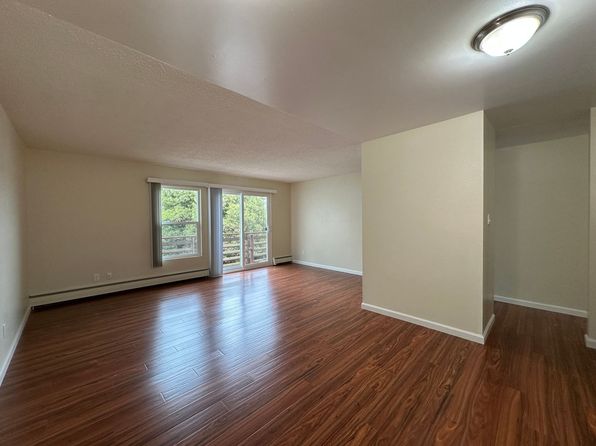 1330 Irving St #202