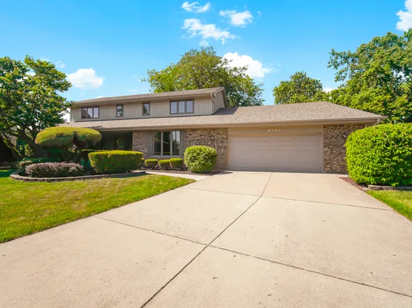 8353 Arrowhead Ln, Orland Park, IL 60462