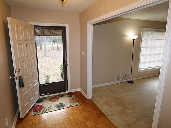 3rd image of 131 Misty Woods Dr