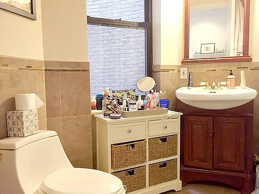 Rented by AJ Clarke | media 14