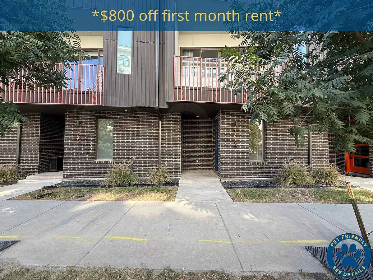 3 bed, 2.5 bath, 2146 sqft, $3,300 — Photo 1