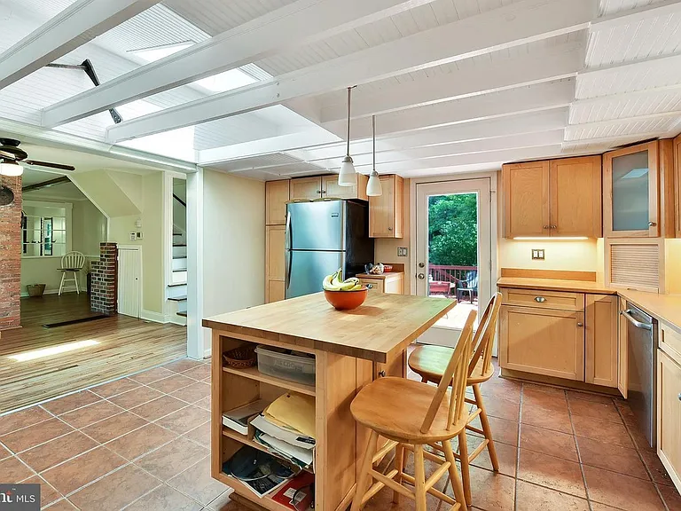 22030 Big Woods Rd — Photo 6