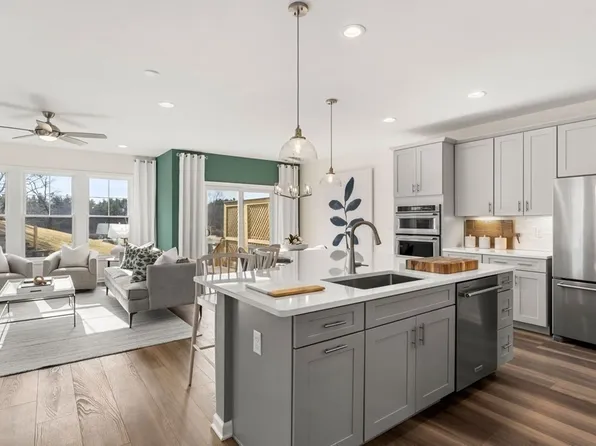 104 Heron Ln #17, Sudbury, MA 01776