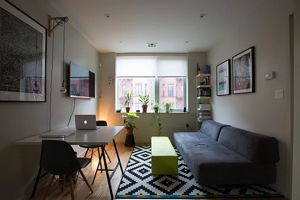 Rented by Denesh Melwani, LREB | media 27