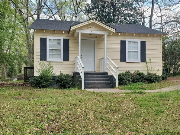 610 Lane St, Griffin, GA 30223