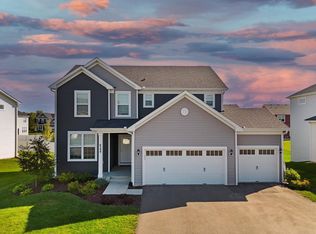 6399 Highland Hills Curv S, Cottage Grove, MN 55016