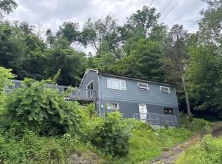 6740 Smithfield St, McKeesport, PA 15135