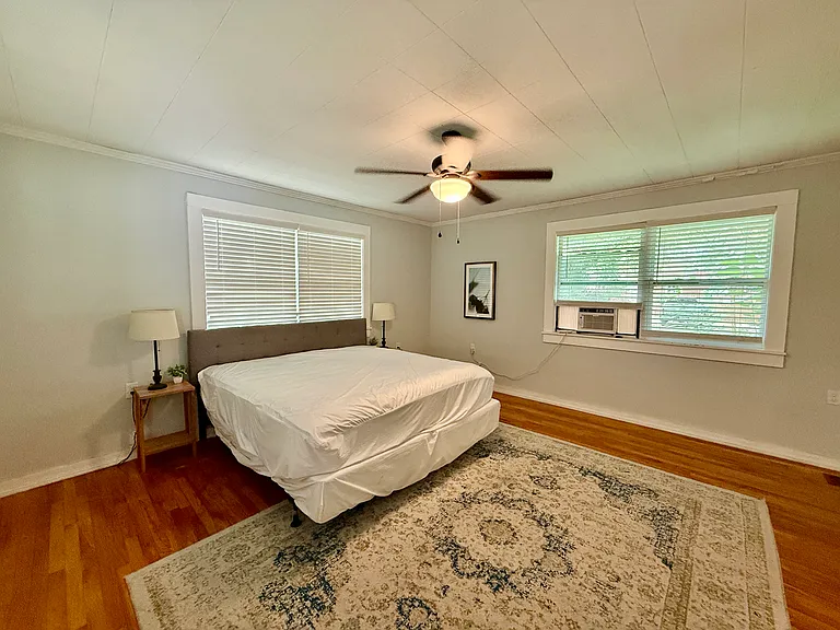 2624 W Desoto St #A — Photo 13