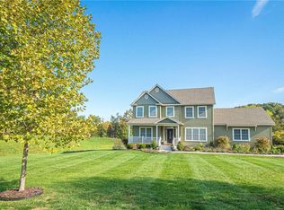 15 Eagle Crest Way, Chester, NY 10918