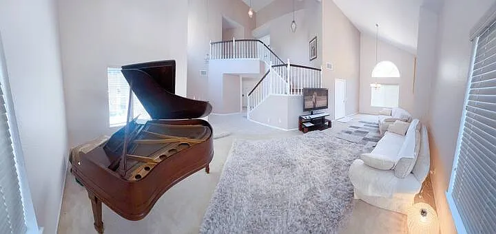 4 bed, 2409 sqft, $4,600 — Photo 4
