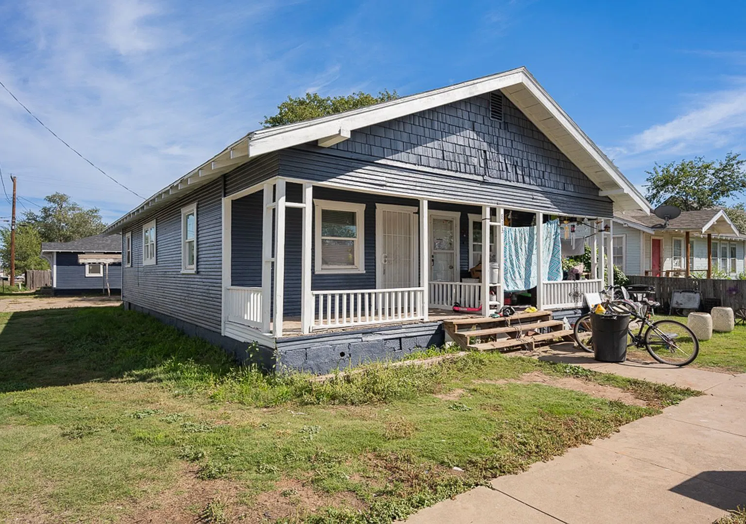 813 S Alabama — Photo 1