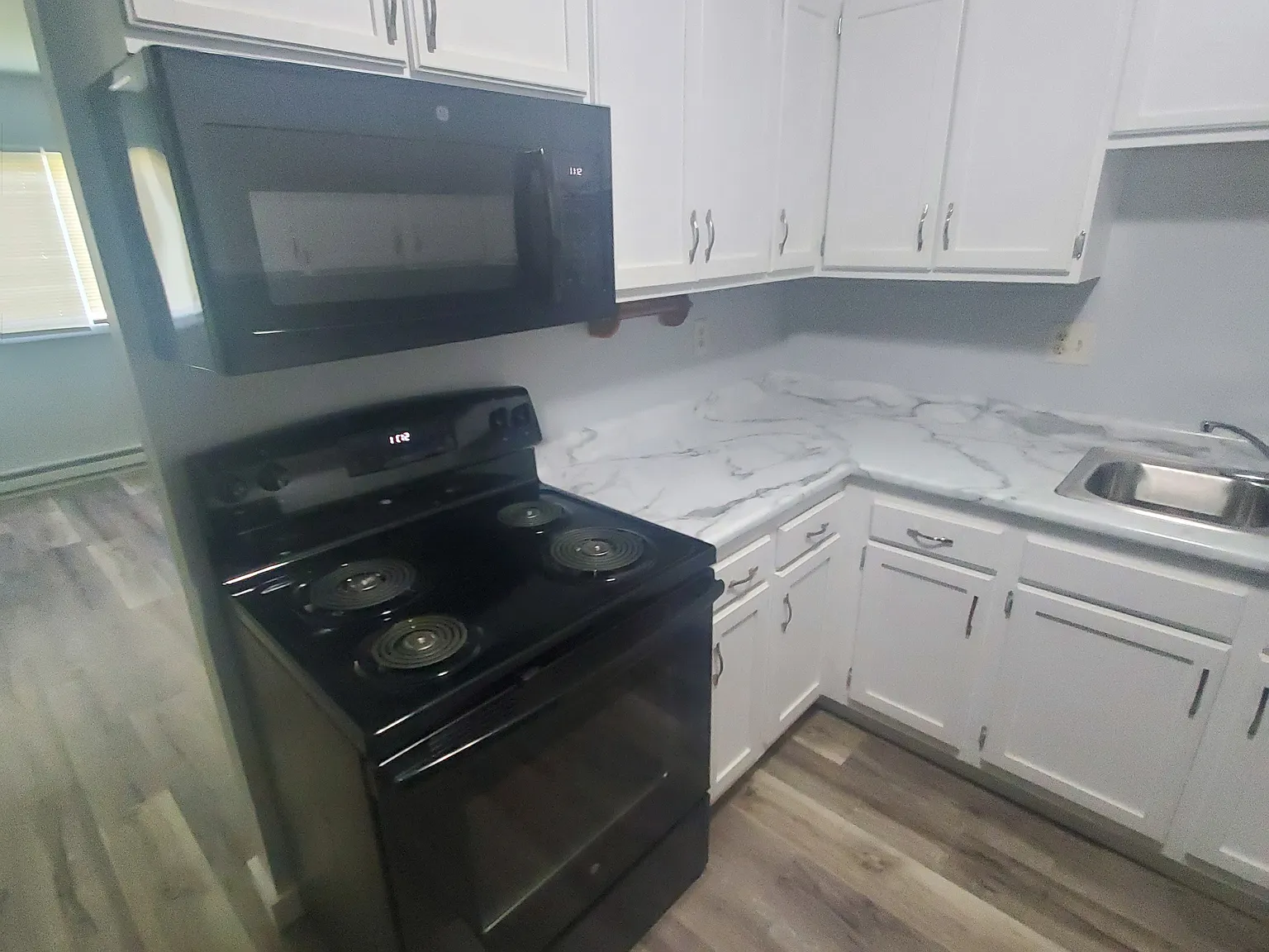 2 bed, 800 sqft, $1,100 — Photo 4