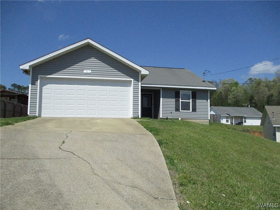 1st image of 15916 Lexie Dr